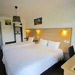 Le 15 Perigueux - Proximite A 89 מלון 2*