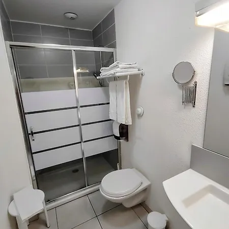 Le 15 Perigueux Hotel 2*