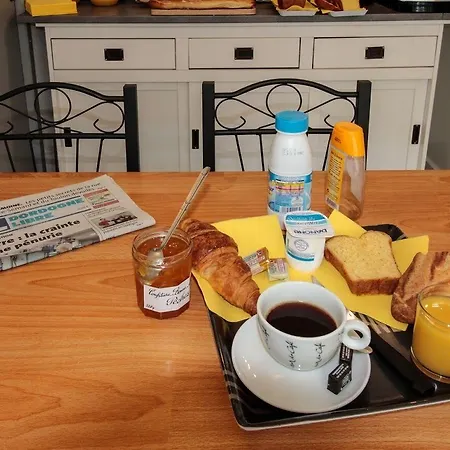 Hotel Le 15 Perigueux - Proximite A 89 3*