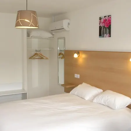 Hotel Le 15 Perigueux Coulounieix-Chamiers