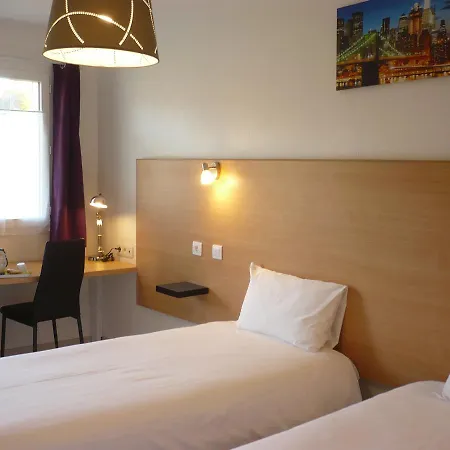 Le 15 Perigueux - Proximite A 89 Hotel